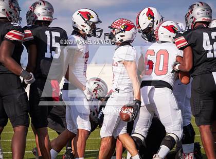Thumbnail 3 in Stevens vs. Harlingen (UIL Class 6A Division 1 2nd Round Playoff) photogallery.