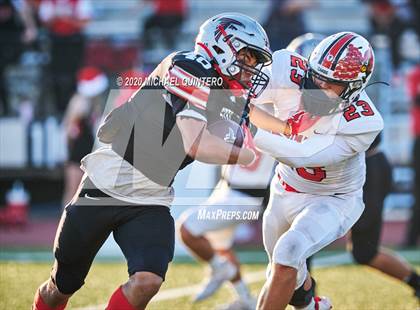 Thumbnail 2 in Stevens vs. Harlingen (UIL Class 6A Division 1 2nd Round Playoff) photogallery.