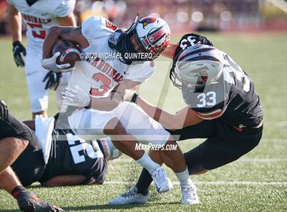 Thumbnail 1 in Stevens vs. Harlingen (UIL Class 6A Division 1 2nd Round Playoff) photogallery.