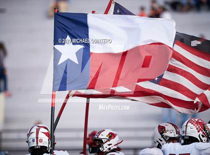 Thumbnail 2 in Stevens vs. Harlingen (UIL Class 6A Division 1 2nd Round Playoff) photogallery.