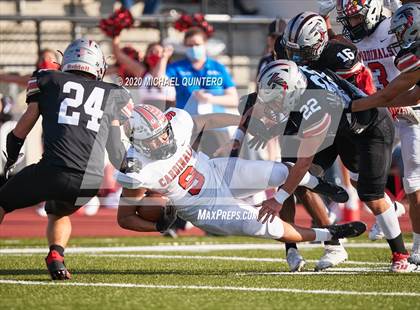 Thumbnail 1 in Stevens vs. Harlingen (UIL Class 6A Division 1 2nd Round Playoff) photogallery.