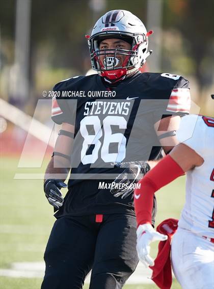 Thumbnail 3 in Stevens vs. Harlingen (UIL Class 6A Division 1 2nd Round Playoff) photogallery.
