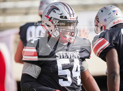 Thumbnail 1 in Stevens vs. Harlingen (UIL Class 6A Division 1 2nd Round Playoff) photogallery.