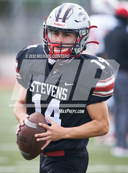 Thumbnail 3 in Stevens vs. Harlingen (UIL Class 6A Division 1 2nd Round Playoff) photogallery.
