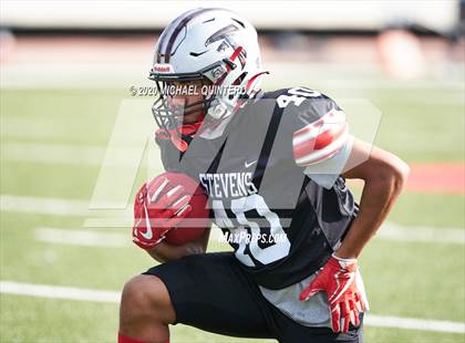 Thumbnail 2 in Stevens vs. Harlingen (UIL Class 6A Division 1 2nd Round Playoff) photogallery.