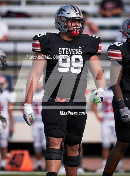 Thumbnail 3 in Stevens vs. Harlingen (UIL Class 6A Division 1 2nd Round Playoff) photogallery.