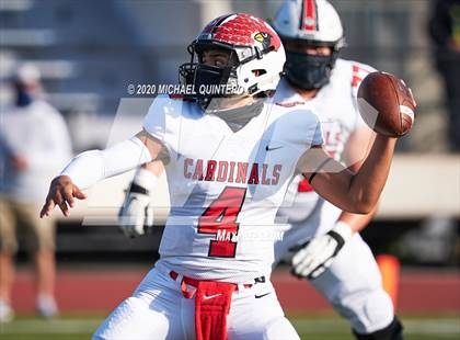 Thumbnail 2 in Stevens vs. Harlingen (UIL Class 6A Division 1 2nd Round Playoff) photogallery.