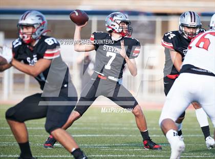 Thumbnail 3 in Stevens vs. Harlingen (UIL Class 6A Division 1 2nd Round Playoff) photogallery.