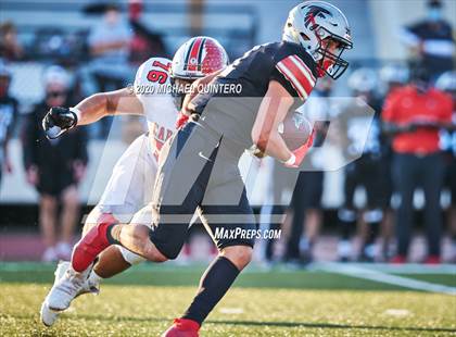 Thumbnail 1 in Stevens vs. Harlingen (UIL Class 6A Division 1 2nd Round Playoff) photogallery.