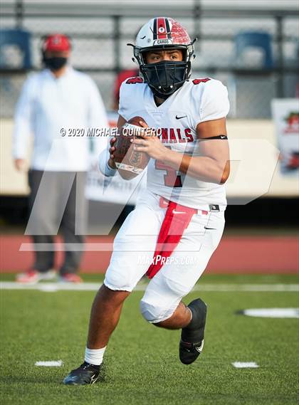 Thumbnail 2 in Stevens vs. Harlingen (UIL Class 6A Division 1 2nd Round Playoff) photogallery.
