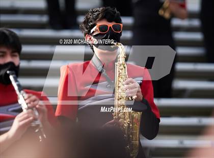 Thumbnail 2 in Stevens vs. Harlingen (UIL Class 6A Division 1 2nd Round Playoff) photogallery.