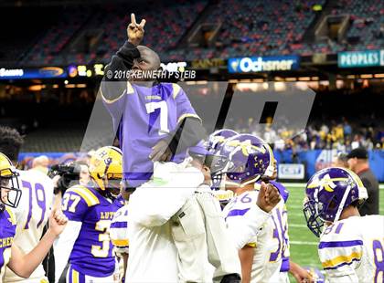 Thumbnail 2 in Amite vs. Lutcher (LHSAA Class 3A Final) photogallery.