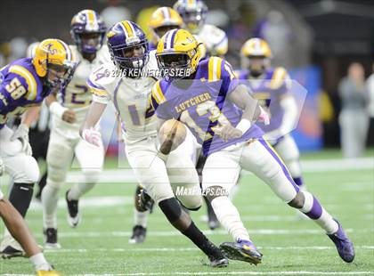 Thumbnail 3 in Amite vs. Lutcher (LHSAA Class 3A Final) photogallery.