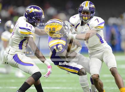 Thumbnail 1 in Amite vs. Lutcher (LHSAA Class 3A Final) photogallery.