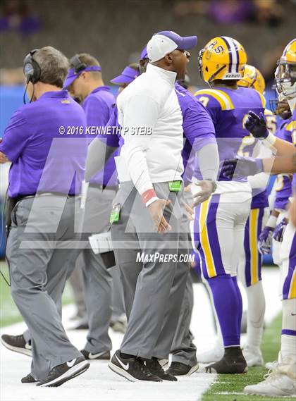 Thumbnail 2 in Amite vs. Lutcher (LHSAA Class 3A Final) photogallery.
