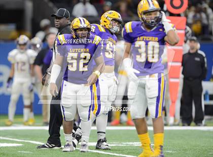 Thumbnail 2 in Amite vs. Lutcher (LHSAA Class 3A Final) photogallery.