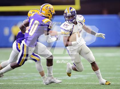 Thumbnail 3 in Amite vs. Lutcher (LHSAA Class 3A Final) photogallery.