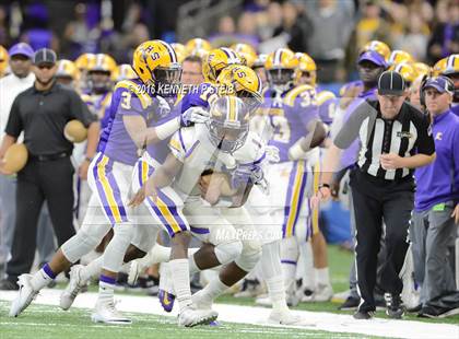 Thumbnail 2 in Amite vs. Lutcher (LHSAA Class 3A Final) photogallery.