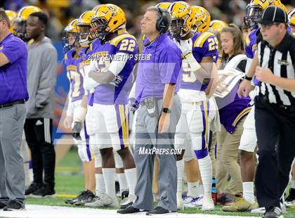 Thumbnail 1 in Amite vs. Lutcher (LHSAA Class 3A Final) photogallery.