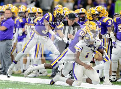 Thumbnail 3 in Amite vs. Lutcher (LHSAA Class 3A Final) photogallery.