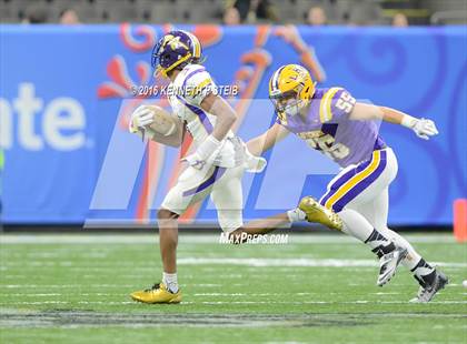 Thumbnail 2 in Amite vs. Lutcher (LHSAA Class 3A Final) photogallery.