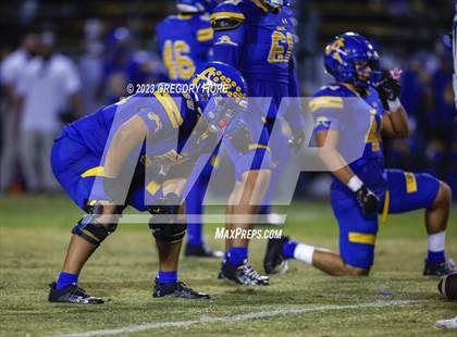 Thumbnail 2 in Notre Dame (SO) @ Bishop Amat photogallery.