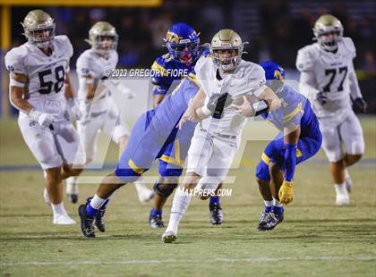 Thumbnail 3 in Notre Dame (SO) @ Bishop Amat photogallery.