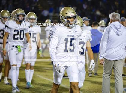 Thumbnail 3 in Notre Dame (SO) @ Bishop Amat photogallery.