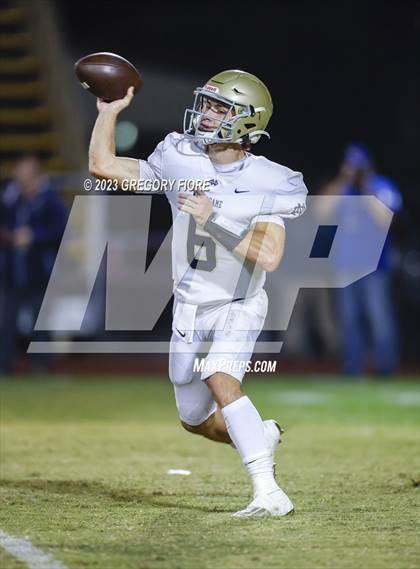 Thumbnail 3 in Notre Dame (SO) @ Bishop Amat photogallery.