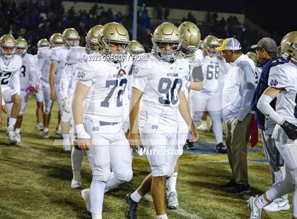 Thumbnail 2 in Notre Dame (SO) @ Bishop Amat photogallery.
