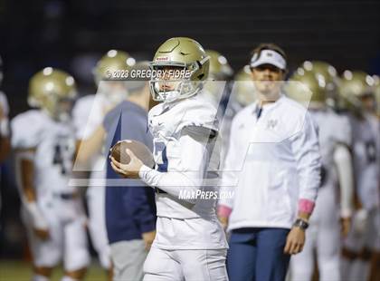 Thumbnail 2 in Notre Dame (SO) @ Bishop Amat photogallery.