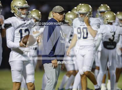 Thumbnail 1 in Notre Dame (SO) @ Bishop Amat photogallery.