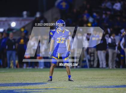 Thumbnail 1 in Notre Dame (SO) @ Bishop Amat photogallery.