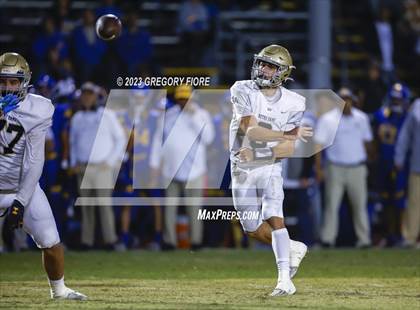 Thumbnail 2 in Notre Dame (SO) @ Bishop Amat photogallery.
