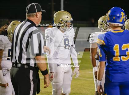 Thumbnail 2 in Notre Dame (SO) @ Bishop Amat photogallery.
