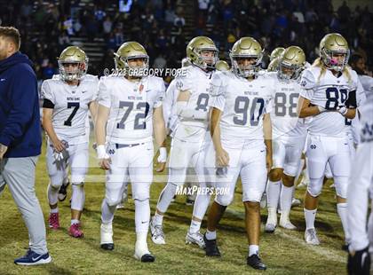 Thumbnail 2 in Notre Dame (SO) @ Bishop Amat photogallery.