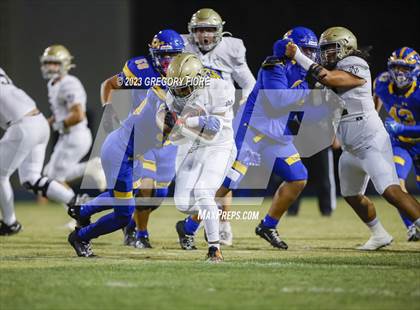 Thumbnail 1 in Notre Dame (SO) @ Bishop Amat photogallery.