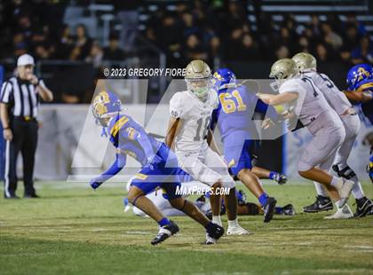 Thumbnail 1 in Notre Dame (SO) @ Bishop Amat photogallery.