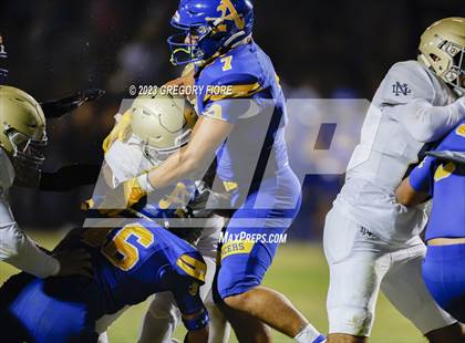 Thumbnail 3 in Notre Dame (SO) @ Bishop Amat photogallery.