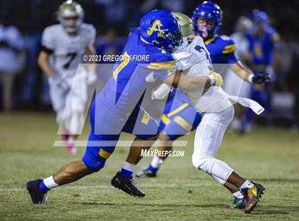 Thumbnail 3 in Notre Dame (SO) @ Bishop Amat photogallery.