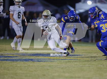 Thumbnail 1 in Notre Dame (SO) @ Bishop Amat photogallery.
