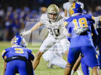 Thumbnail 2 in Notre Dame (SO) @ Bishop Amat photogallery.