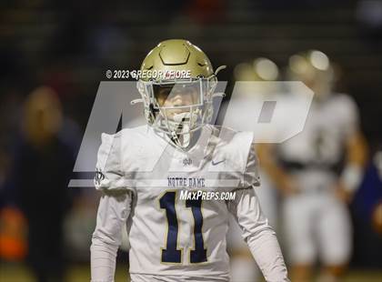 Thumbnail 2 in Notre Dame (SO) @ Bishop Amat photogallery.