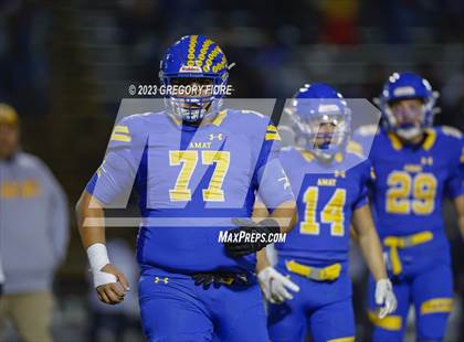 Thumbnail 2 in Notre Dame (SO) @ Bishop Amat photogallery.