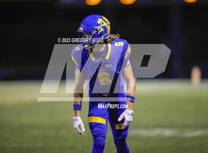 Thumbnail 1 in Notre Dame (SO) @ Bishop Amat photogallery.