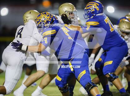 Thumbnail 1 in Notre Dame (SO) @ Bishop Amat photogallery.