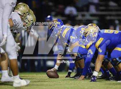 Thumbnail 3 in Notre Dame (SO) @ Bishop Amat photogallery.