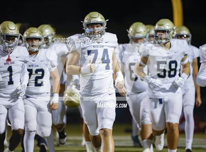 Thumbnail 2 in Notre Dame (SO) @ Bishop Amat photogallery.