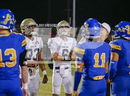 Thumbnail 3 in Notre Dame (SO) @ Bishop Amat photogallery.