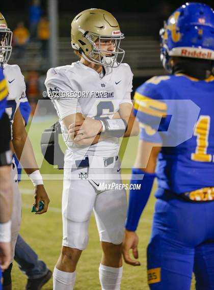 Thumbnail 1 in Notre Dame (SO) @ Bishop Amat photogallery.